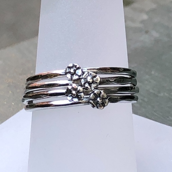 Silver, Flower, Stacking Ring - Picture 10 of 11